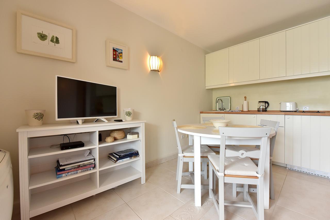 Apartment Maniva Kotor Exteriör bild